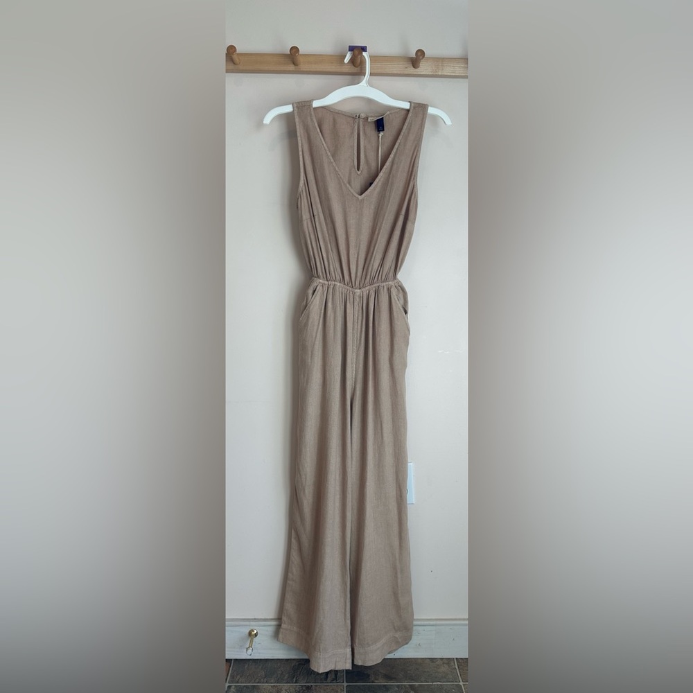 Universal Thread Tan Sleeveless Jumpsuit with Elastic Waist